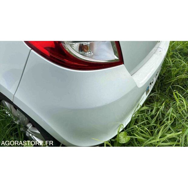 2010 رينو Clio-46357439