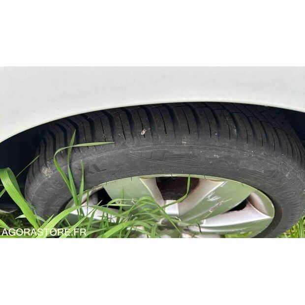 2010 رينو Clio-46357441