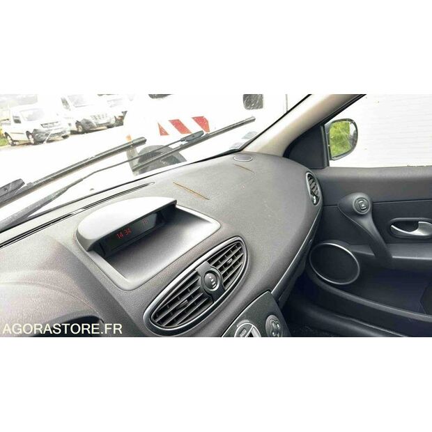 2010 رينو Clio-46357446