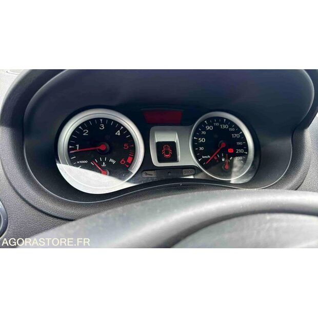 2010 رينو Clio-46357451