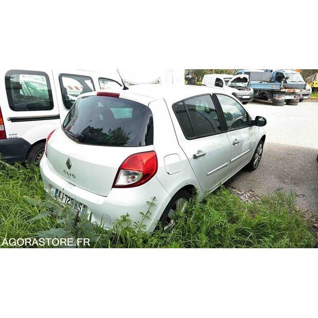 2010 رينو Clio-46357453