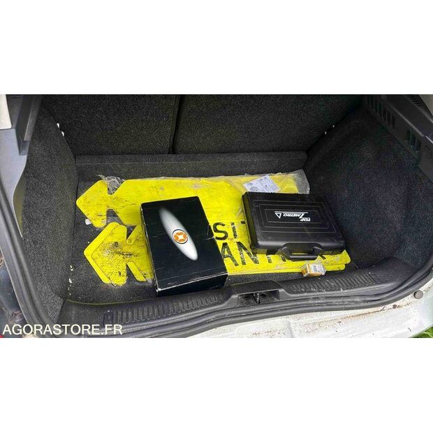 2010 رينو Clio-46357455