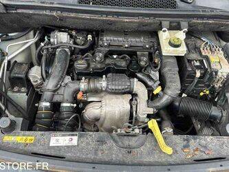 2016-peugeot-partner-1438591-46357517