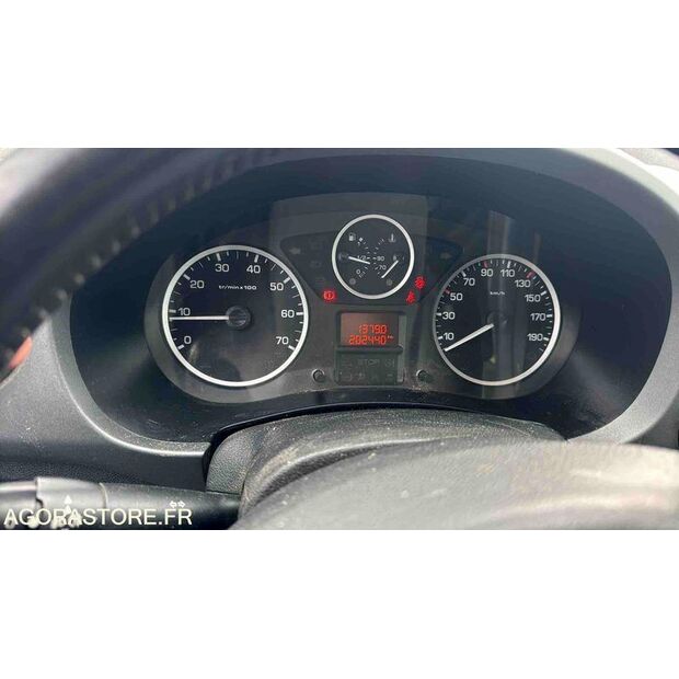 2016 Peugeot PARTNER-46357521