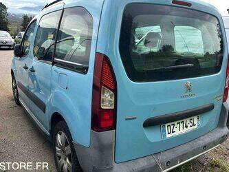 2016-peugeot-partner-1438591-46357526