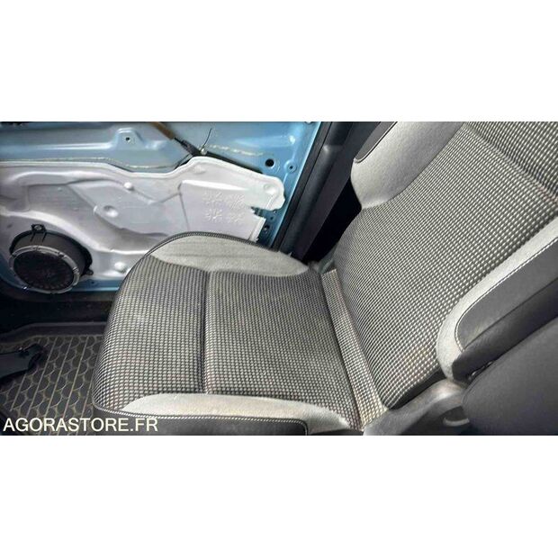 2016 Peugeot PARTNER-46357533