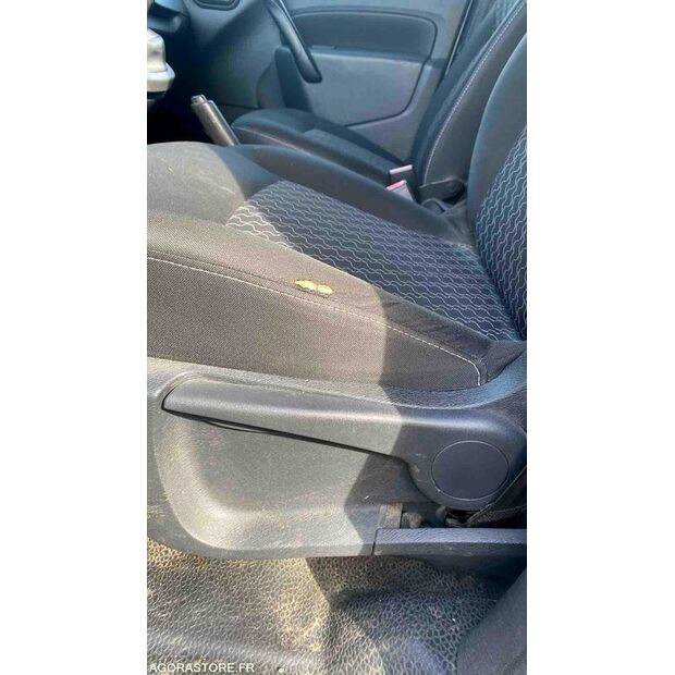 2016 Renault Kangoo-46357543