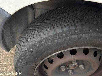 2003-renault-kangoo-1438594-46357575