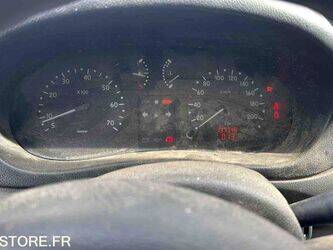 2003-renault-kangoo-1438594-46357579