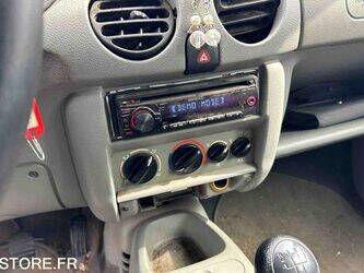 2003-renault-kangoo-1438594-46357580