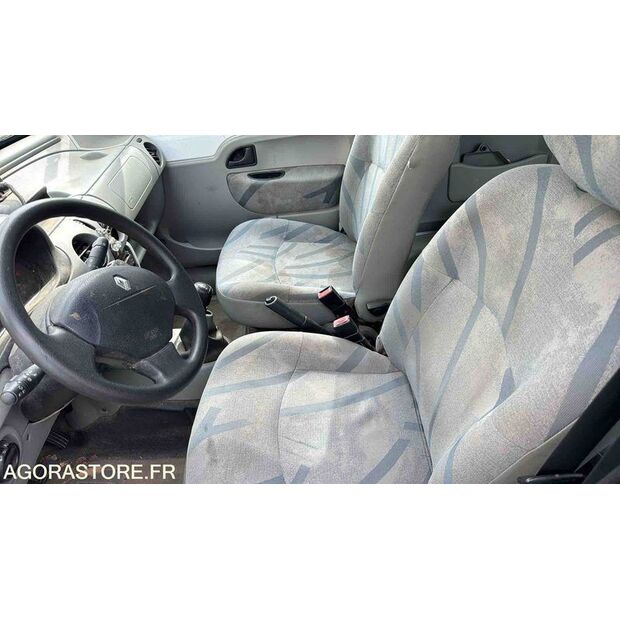 2003 رينو Kangoo-46357586