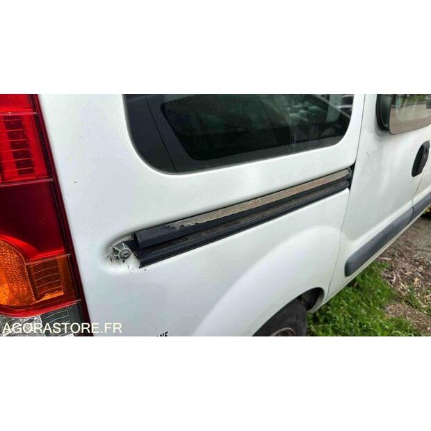 2003 رينو Kangoo-46357589