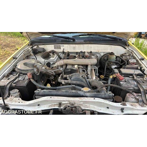 2003 Toyota Hilux-46357600