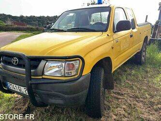 2003-toyota-hilux-1438595-46357601