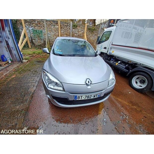2011 رينو Megane-46357700