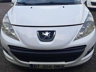 2011-peugeot-207-1438603-46357710