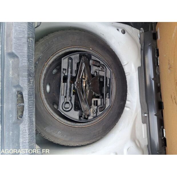 2011 Peugeot 207-46357712