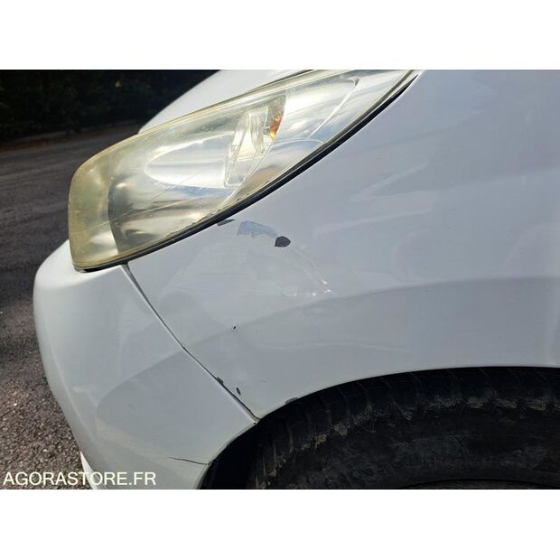 2011 Peugeot 207-46357714