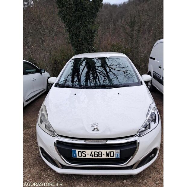 2015 Peugeot 208-46357719