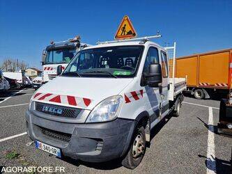 صورة ل شاحنات قلابة 2010 ايفكو 50C14