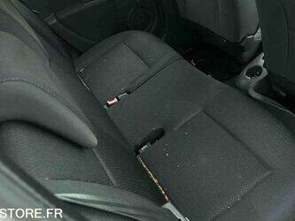 2008-renault-clio-1438615-46357883