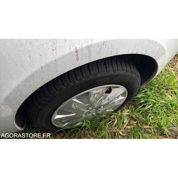 2008 رينو Clio-46357891