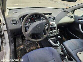2008-peugeot-308-1438617-46357918