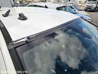 2008-peugeot-308-1438617-46357941