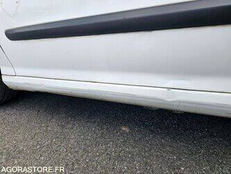 2008-peugeot-308-1438617-46357949