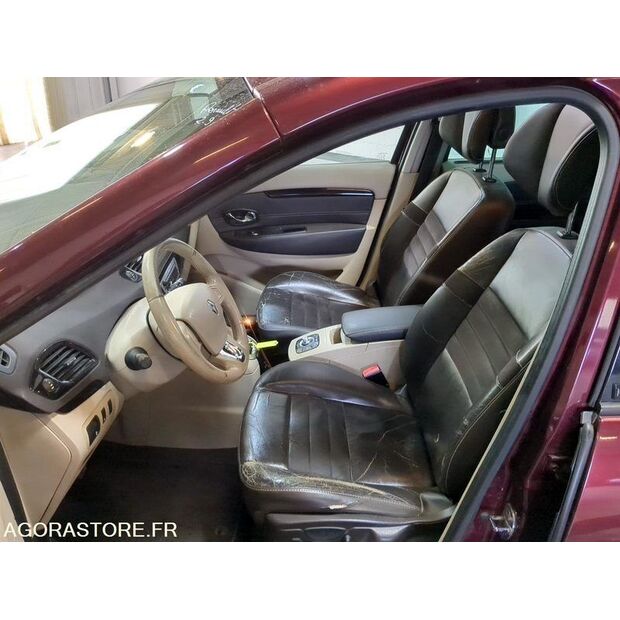 2013 Renault Scenic-46357966