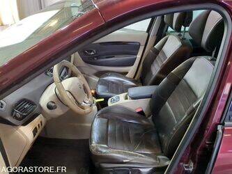 2013-renault-scenic-1438619-46357966