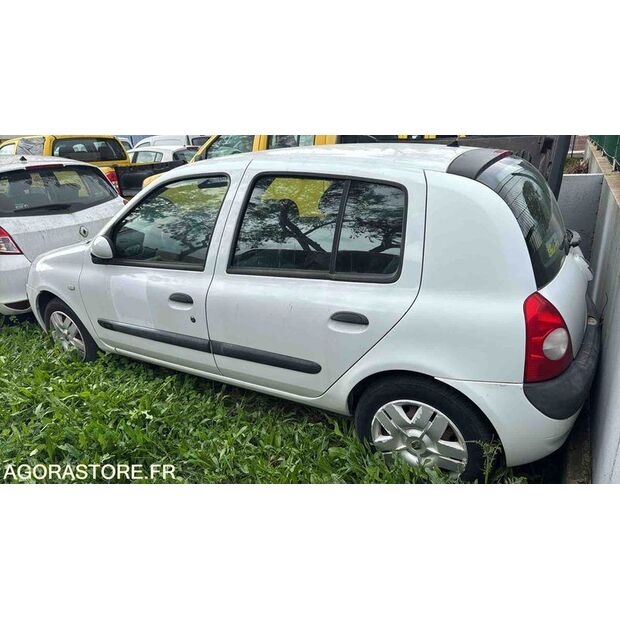 2005 Renault Clio-46357967