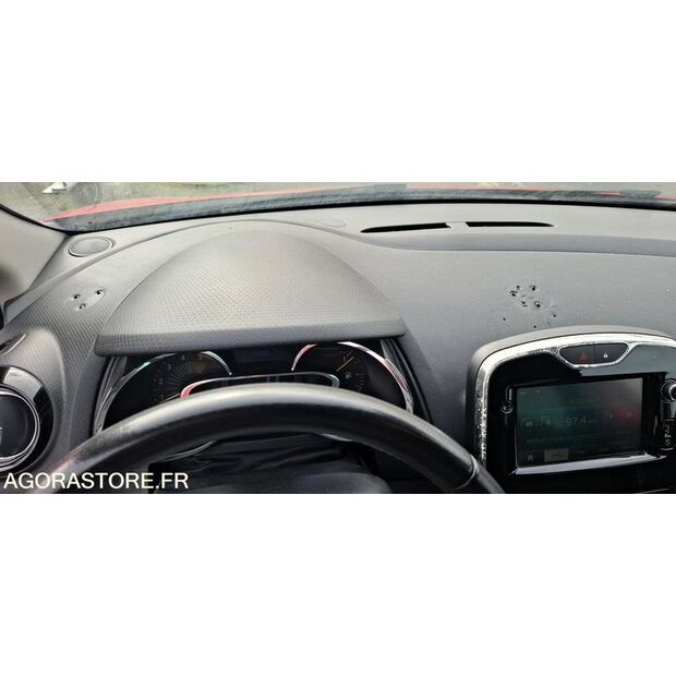 2013 Renault Clio-46358017