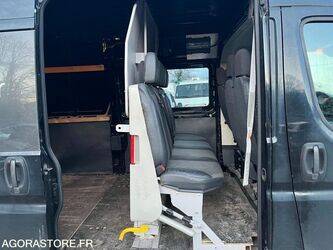 2021-peugeot-boxer-1438625-46358028