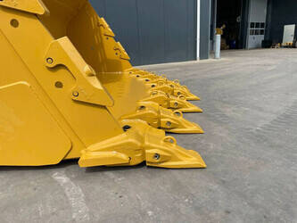 2026-caterpillar-988k-1438693-46359364