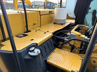 2019-caterpillar-323-07b-70-good-u-c-46360204