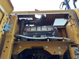 2019-caterpillar-323-07b-70-good-u-c-46360218