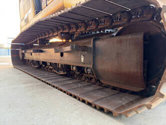 2019-caterpillar-323-07b-70-good-u-c-46360222