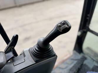 2012-caterpillar-323el-va-46360332