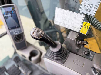 2012-caterpillar-323el-va-46360333