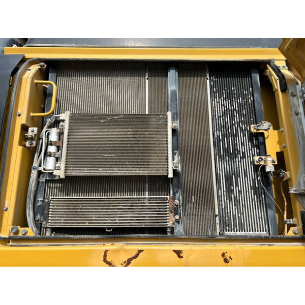 2017 Caterpillar 352F-46360407