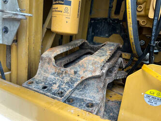 2017-caterpillar-352f-1438803-46360410