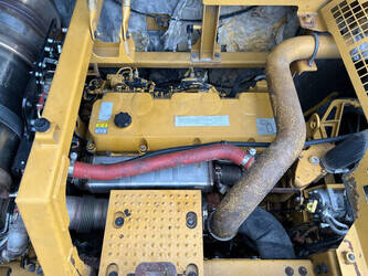 2015-caterpillar-352fl-me-46360495