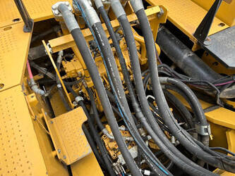 2014-caterpillar-374fl-me-u-c-70-1438805-46360529