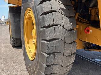 2014-caterpillar-777g-46360595