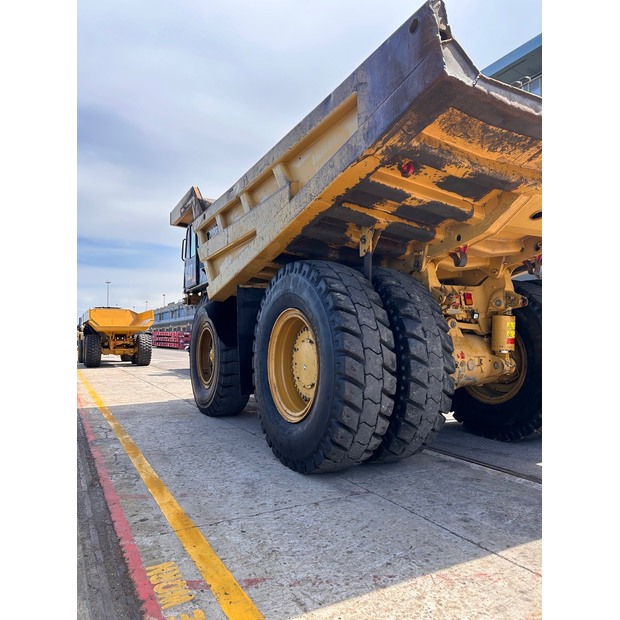 2014 كاتربيلر 777G-46360599