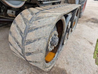 2013-claas-lexion-770tt-1412047-46360728