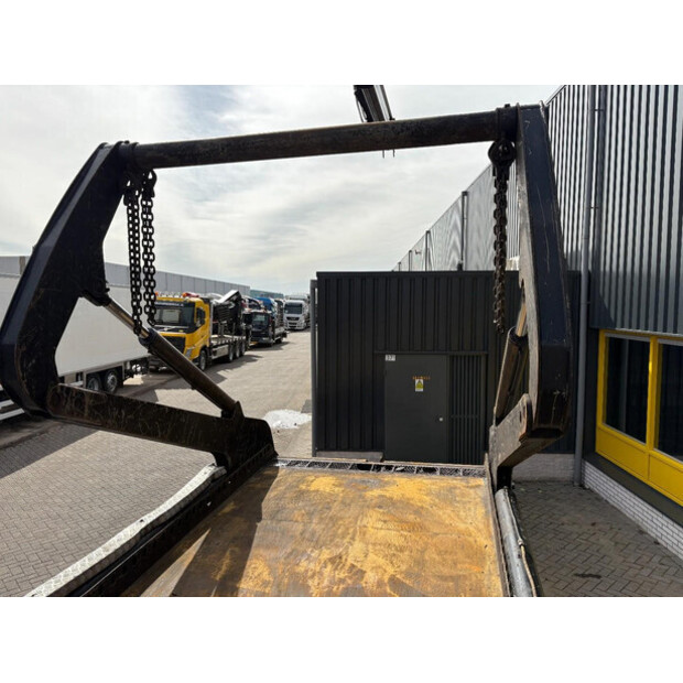 2011 Volvo FE-46360990