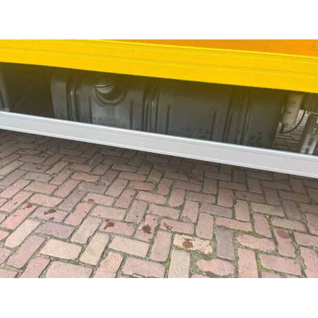 2018 DAF LF 210 FA 12 TN-46361280