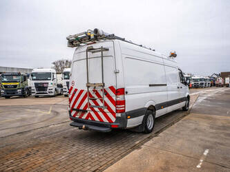 2015-mercedes-benz-sprinter-516-cdi-1438831-46361300